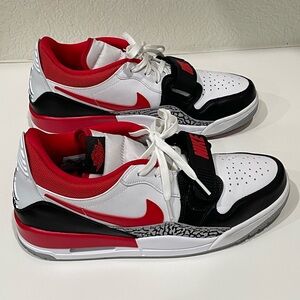 Jordan Men's Nike Air Jordan Legacy 312 Low - White, Red, Black SZ 10 Sneakers